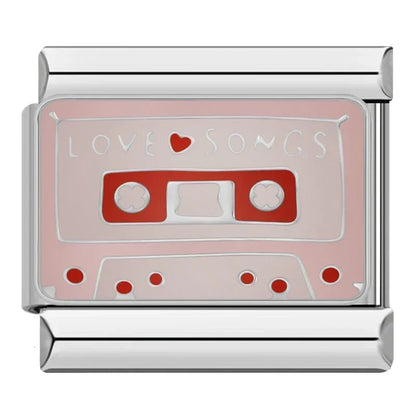 CASSETTE TAPE